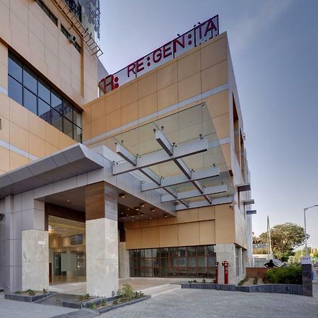 Regenta Inn Ranip Ahmedabad Exterior foto