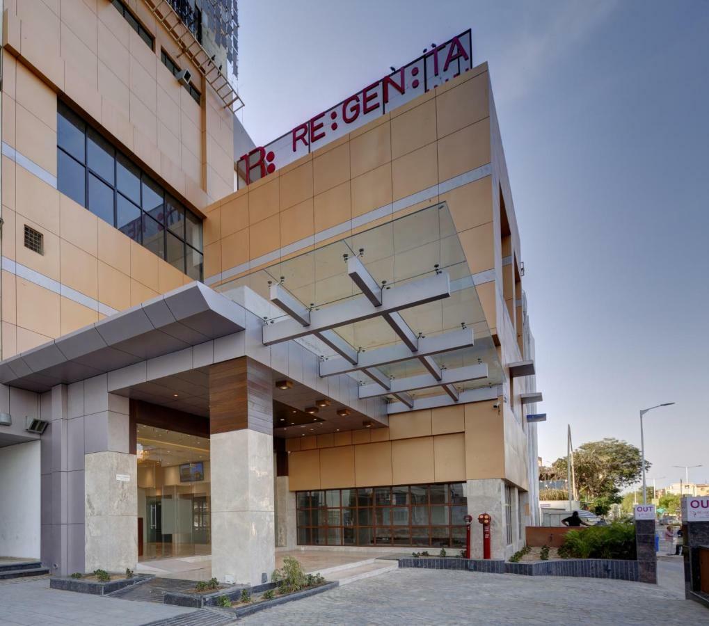 Regenta Inn Ranip Ahmedabad Exterior foto